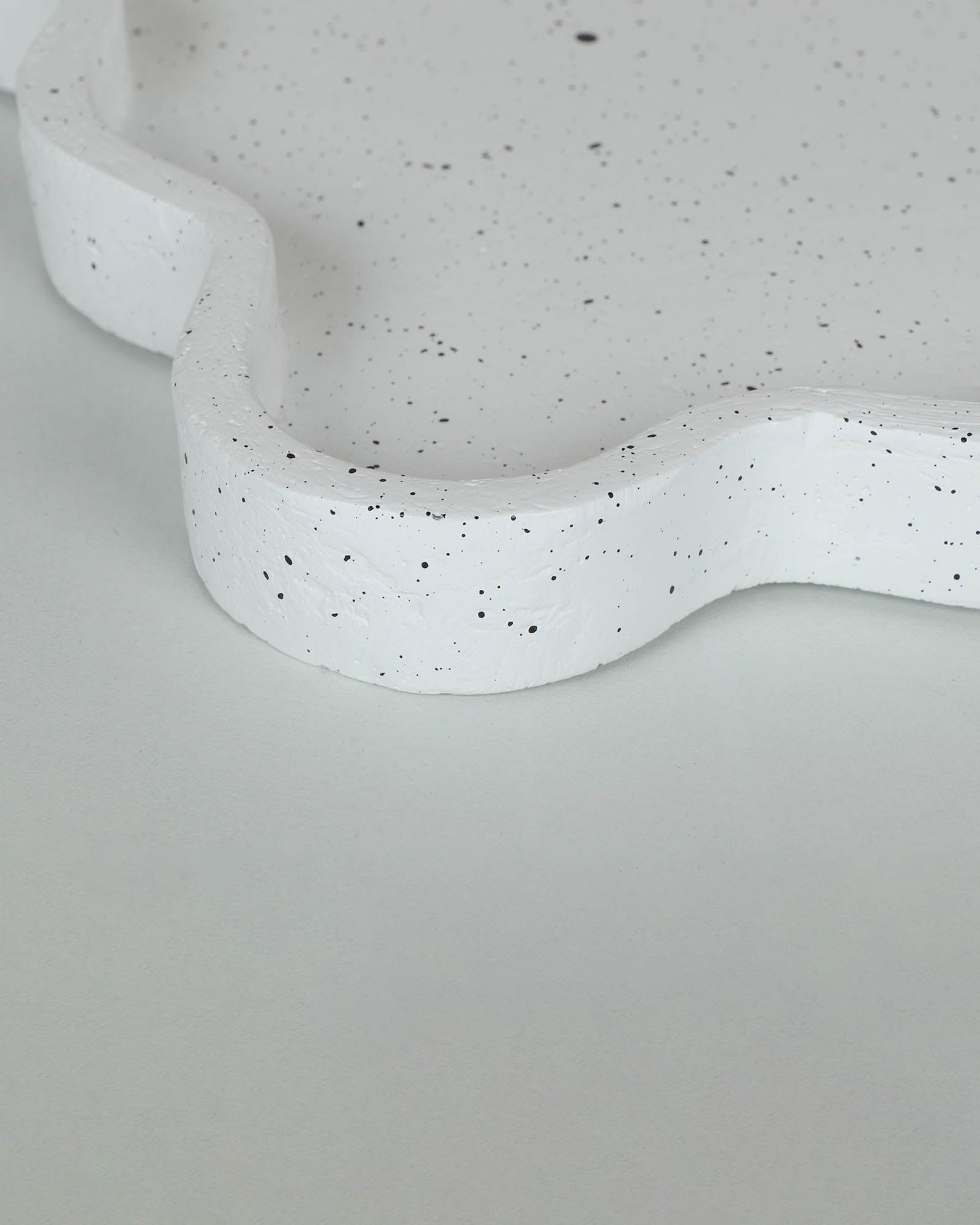 Statara Scallop Tray