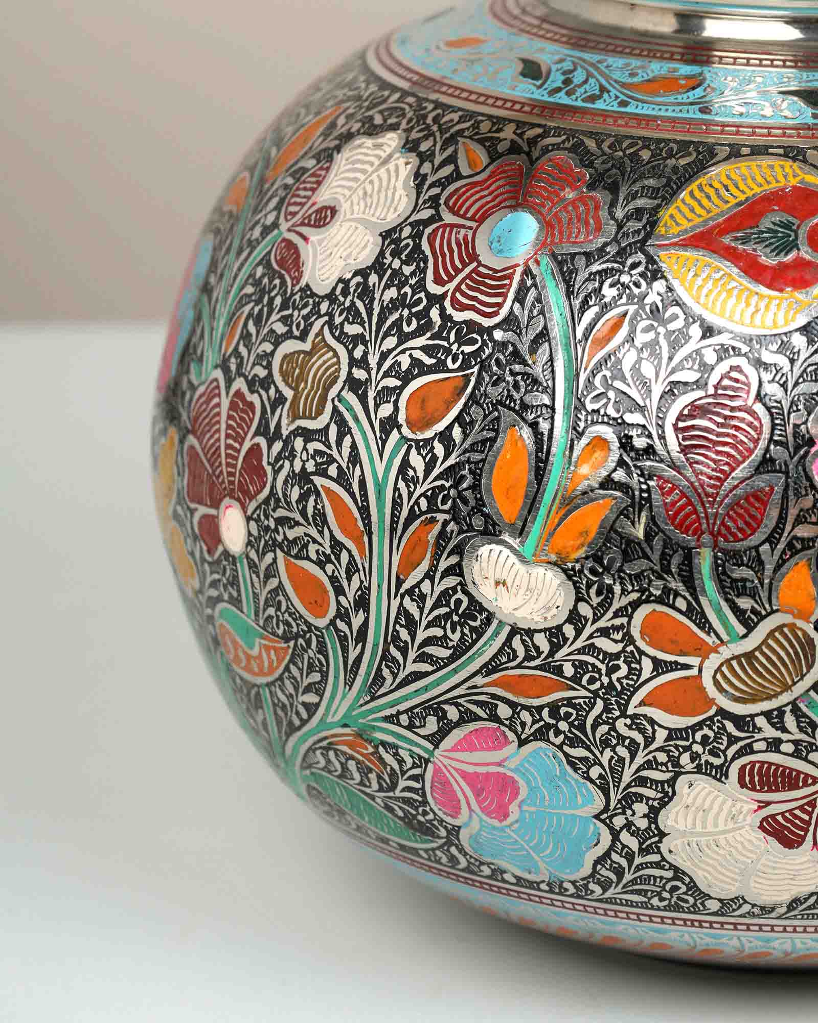 Aranya Vase By Dilshad Hussain