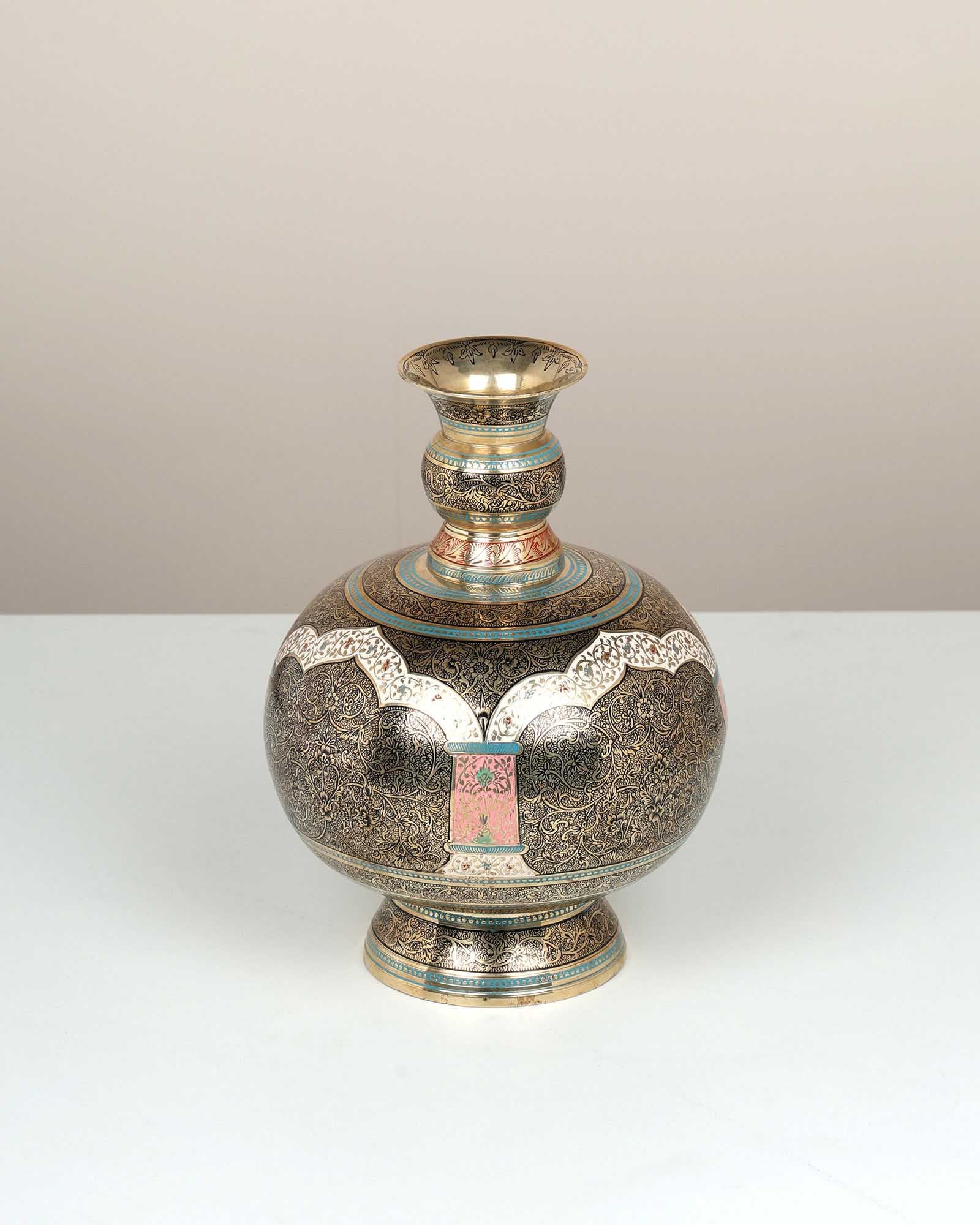 aksh handcrafted decorative vase for modern home décor