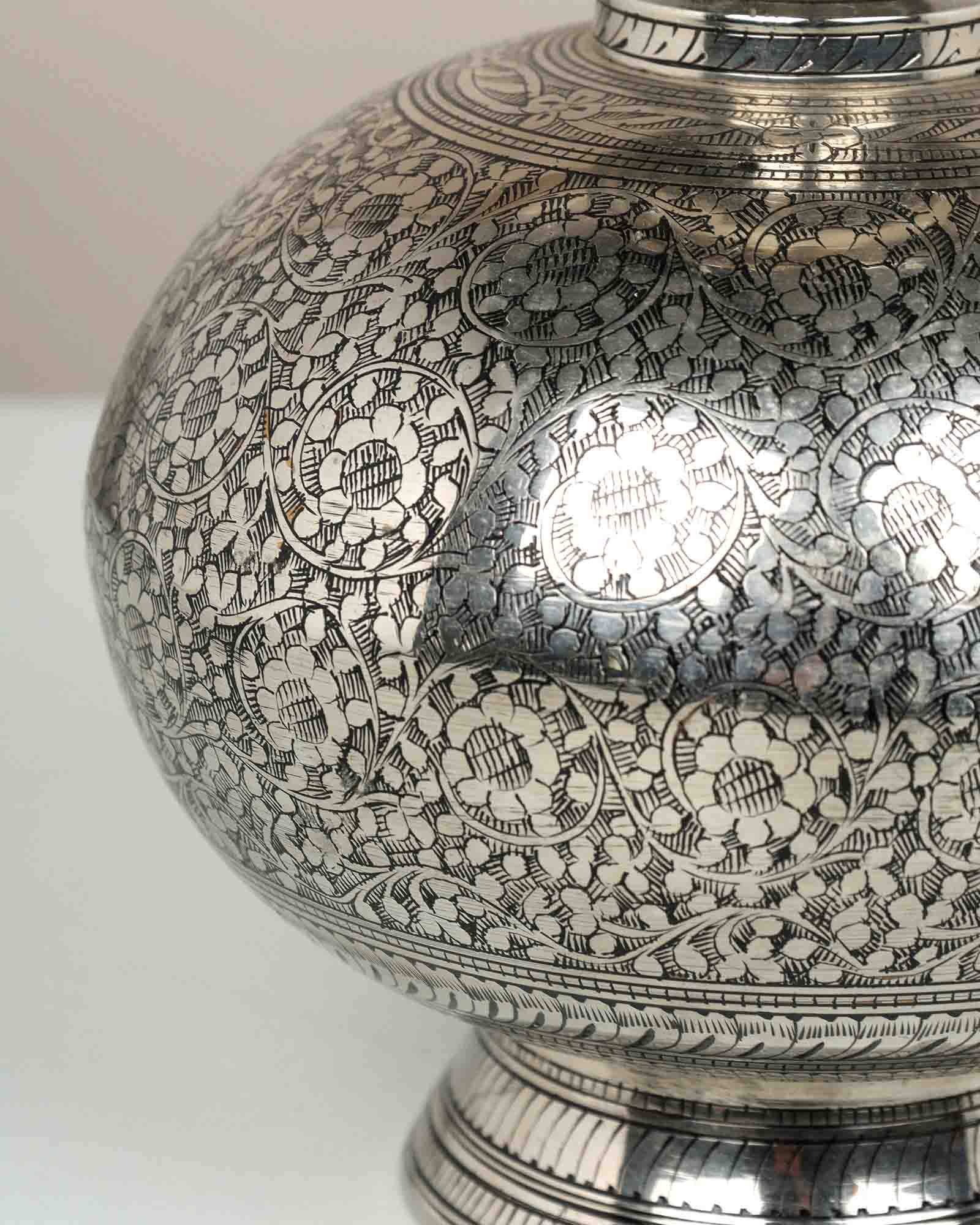 Upvan Vase By Dilshad Hussain