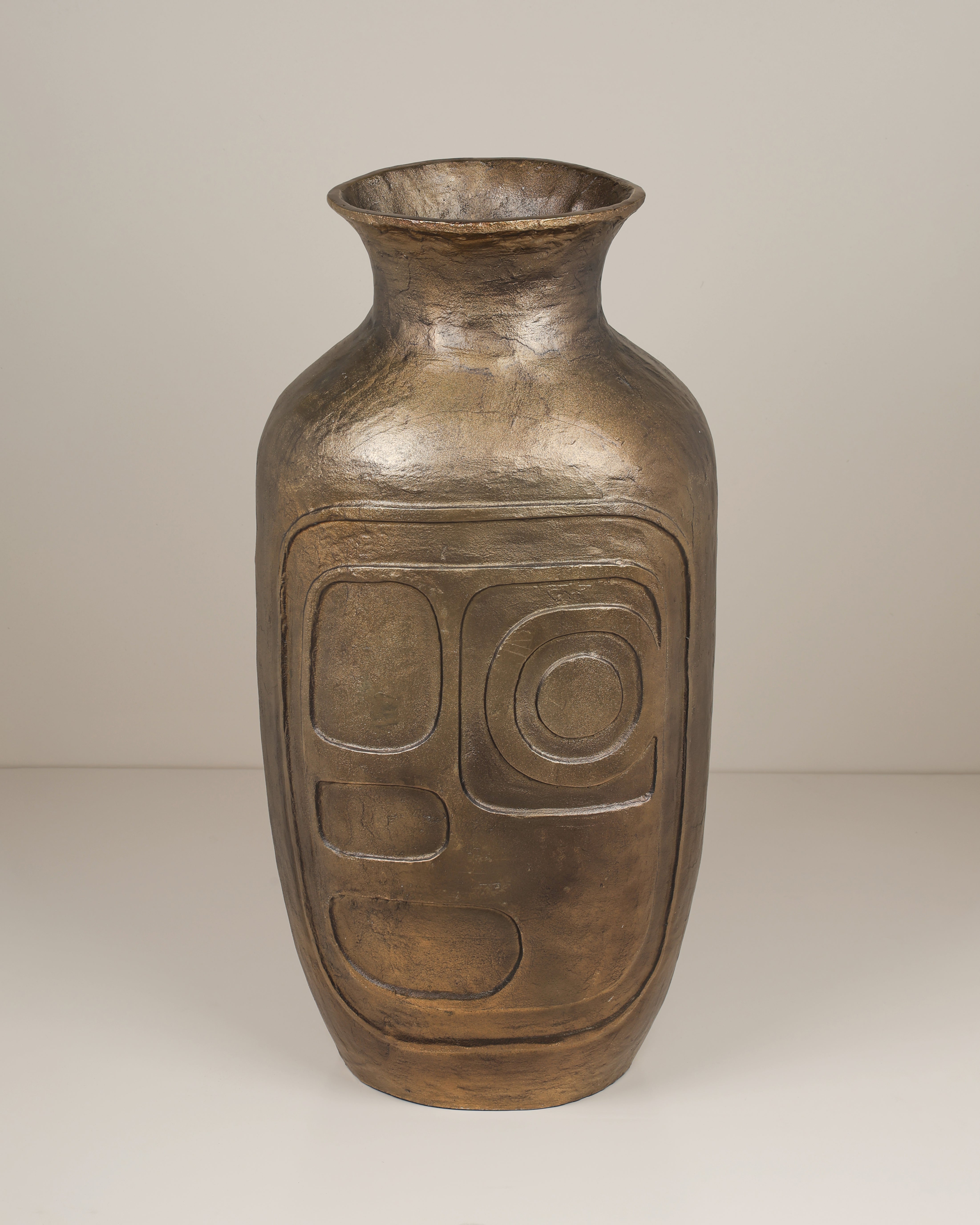 Eris Floor Vase