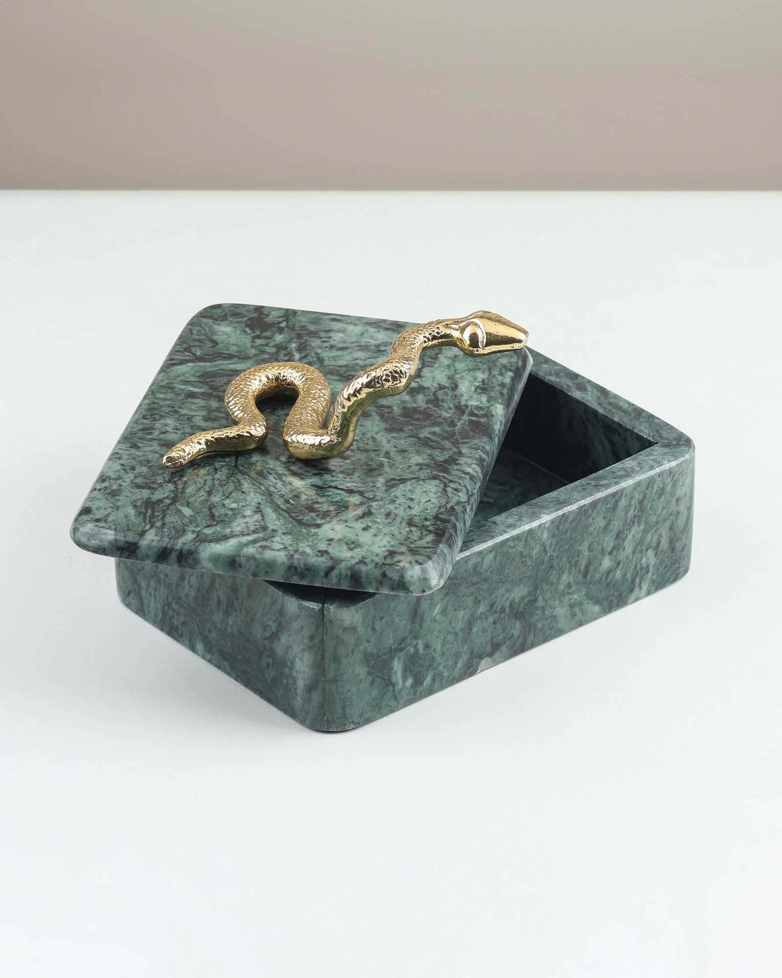 Leticia Green Box