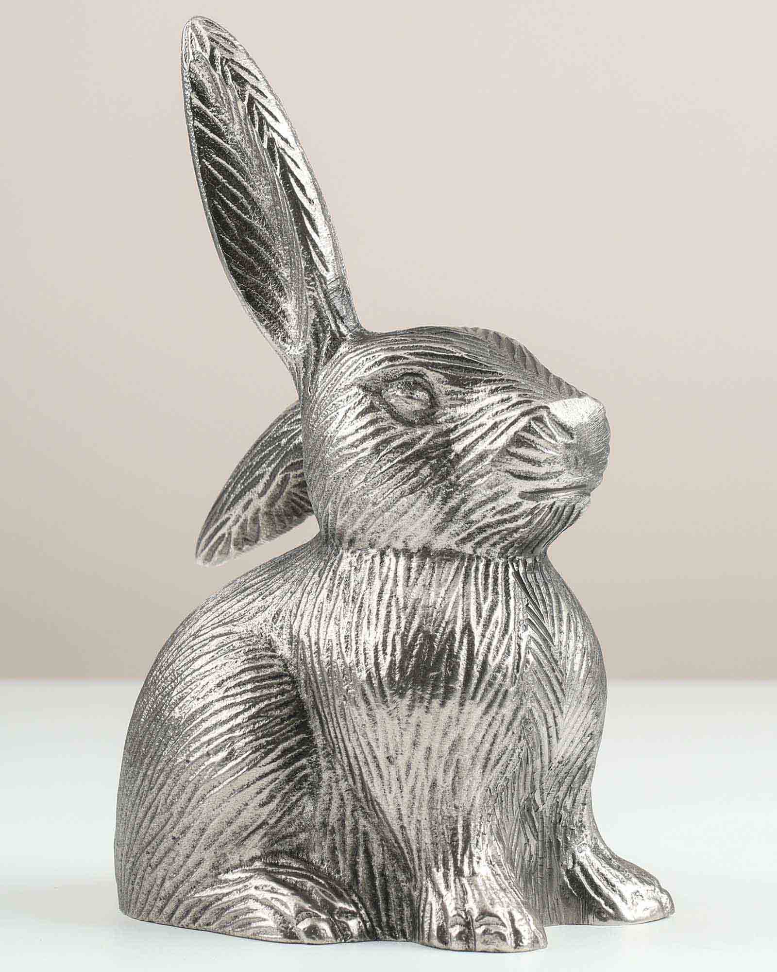 Conejo Ant. Silver Table Decor in antique silver finish placed on a tabletop