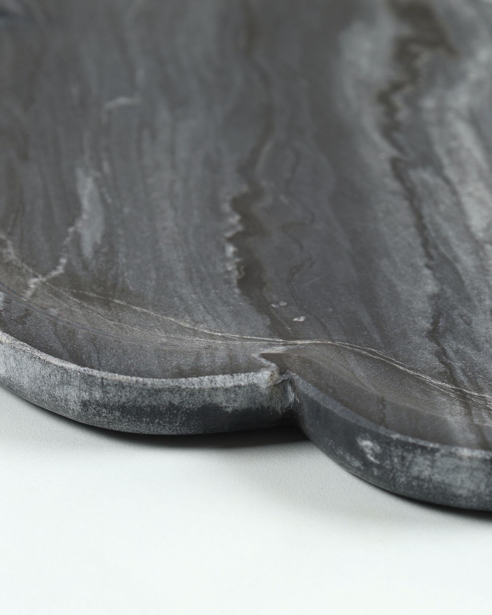 Belem Black Medium Tray
