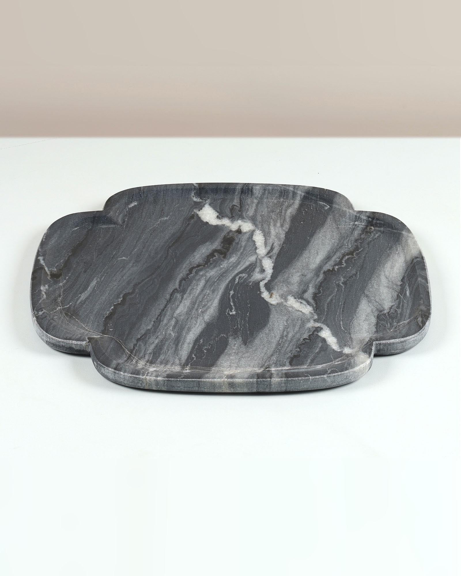 Belem Black Medium Tray