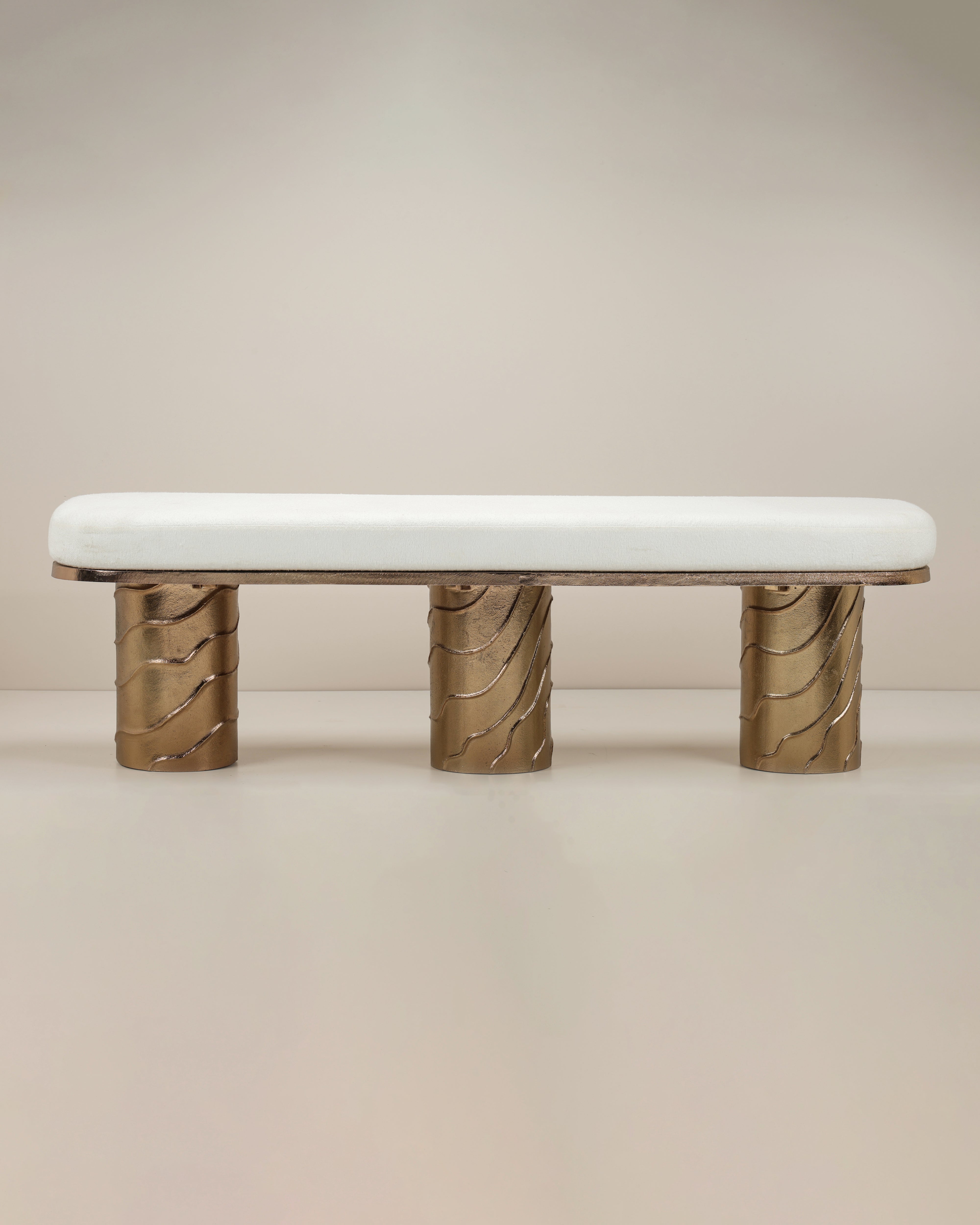 Sylas Bench