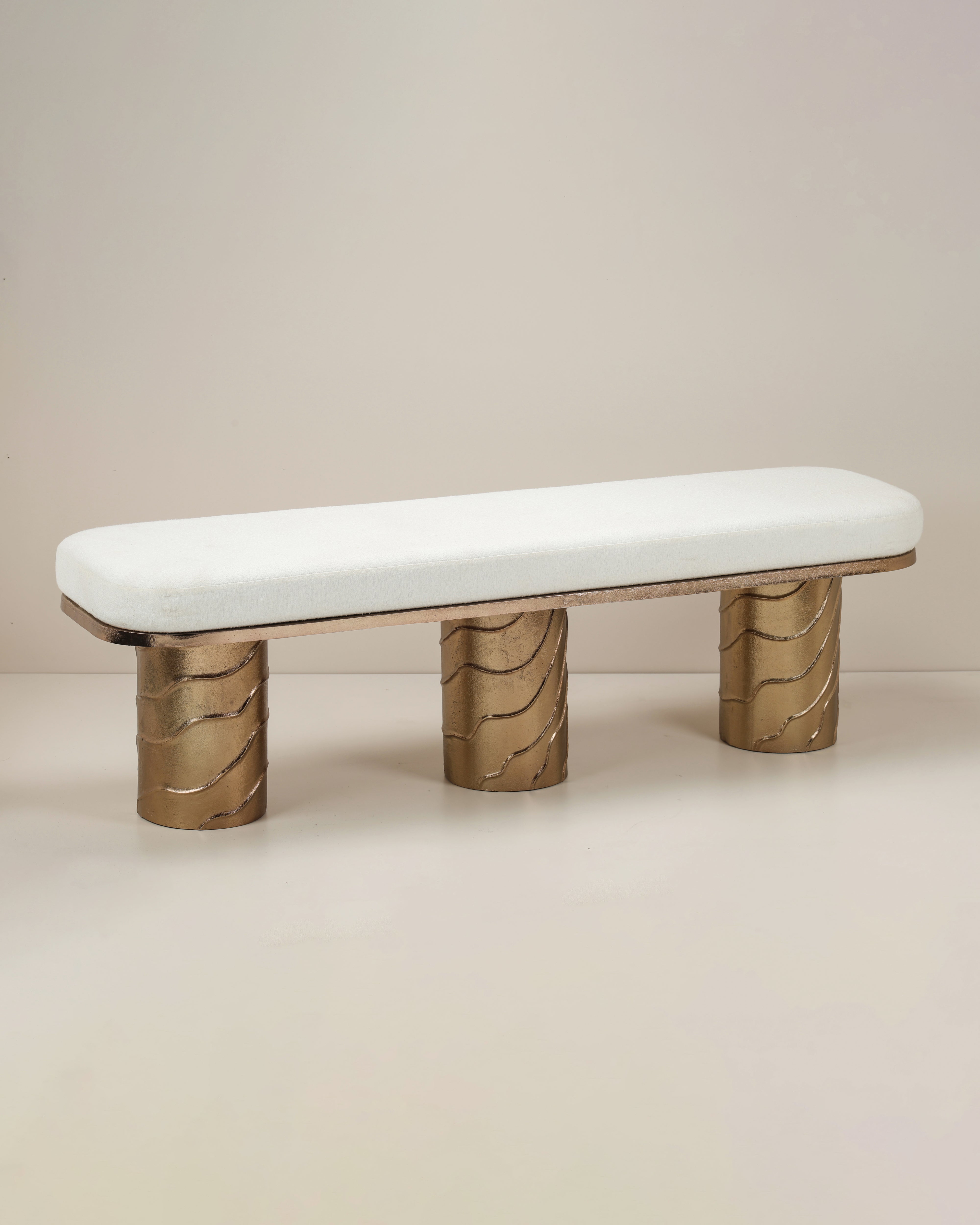 Sylas Bench