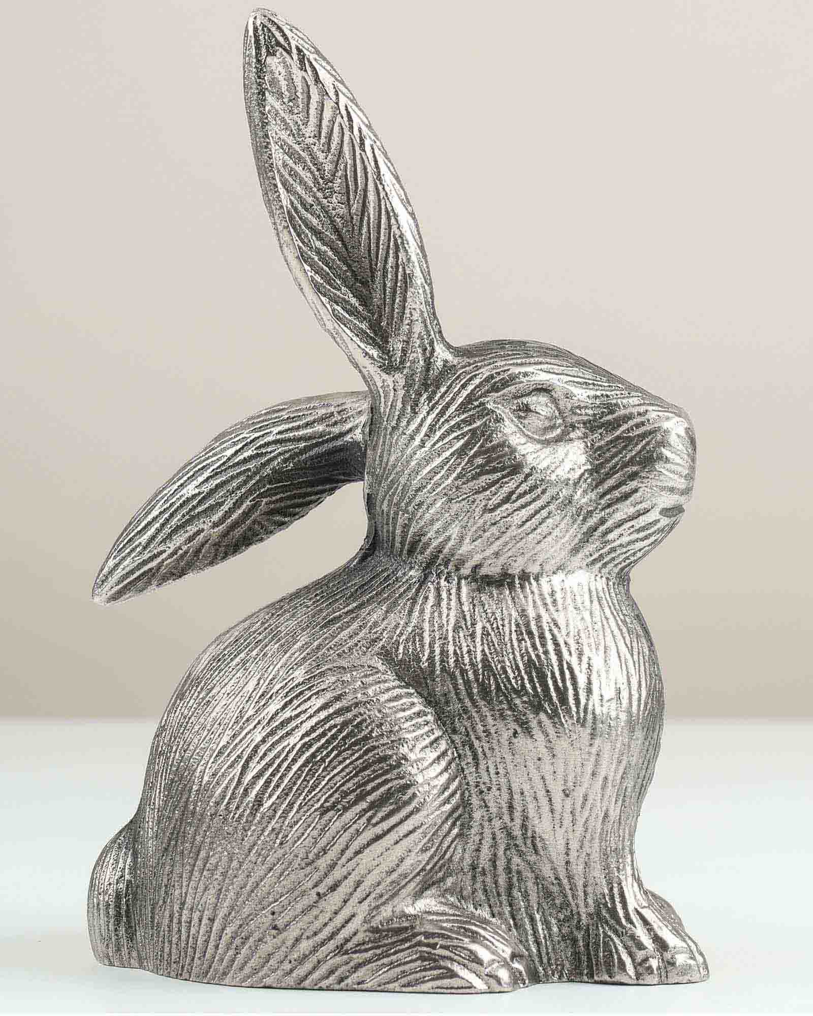 Conejo Ant. Silver Table Decor in antique silver finish placed on a tabletop