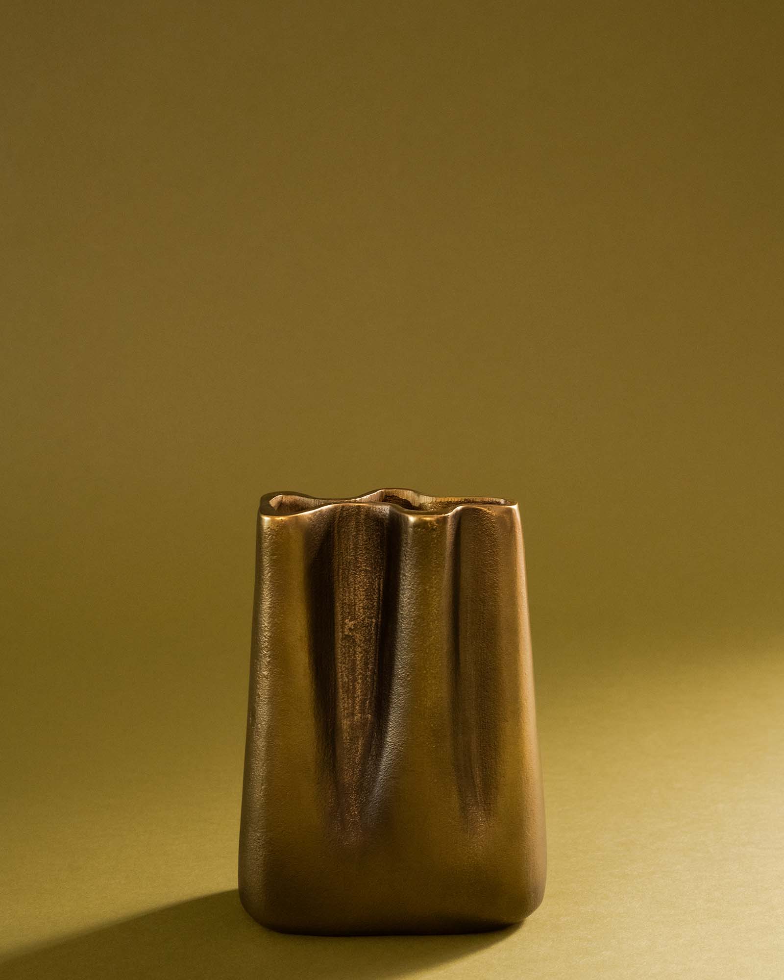 Peru Short Vase